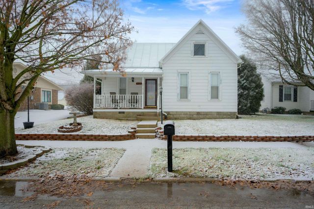462 Thompson St, Winchester, IN 47394