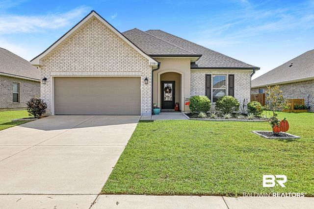 17084 Delta Ave, Robertsdale, AL 36567