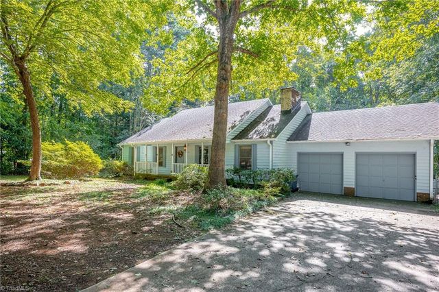 5406 Turner Smith Rd, Browns Summit, NC 27214