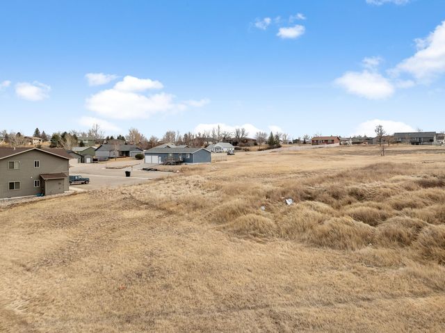 Lot 1B One Mustang Dr, Belle Fourche, SD 57717