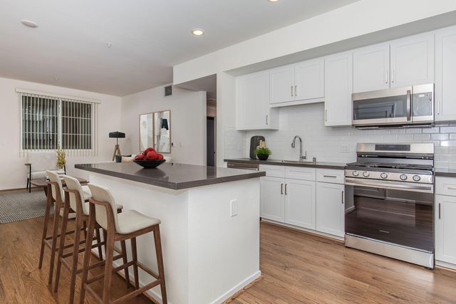 2000 Inland Empire Blvd #2026, Ontario, CA 91764