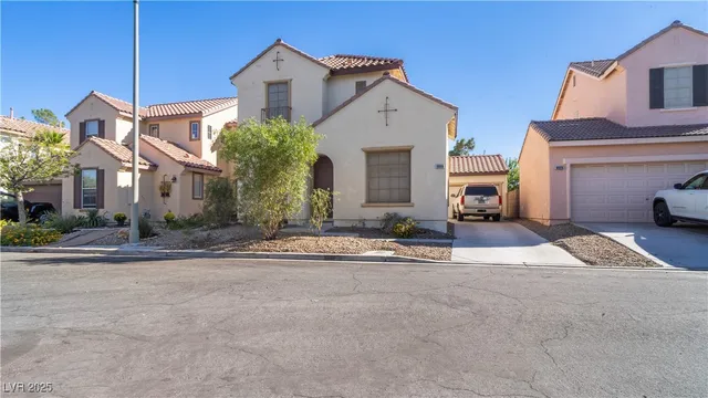 10918 Lampione St, Las Vegas, NV 89141