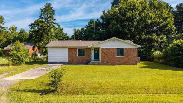 5804 Karen Dr, N Little Rock, AR 72118