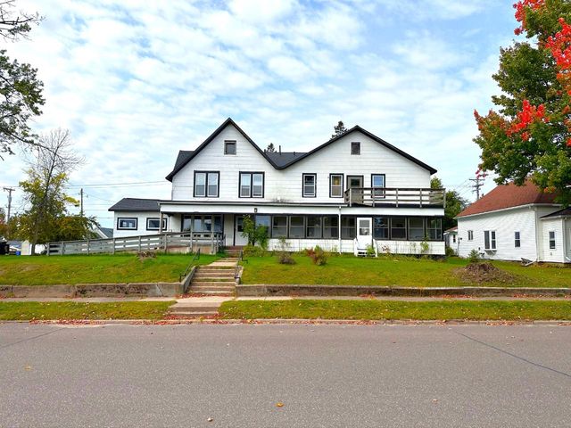 349 1st Ave  N, Park Falls, WI 54552