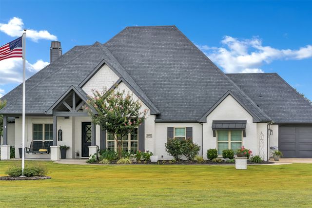 1991 Trailwood Dr, Weatherford, TX 76085