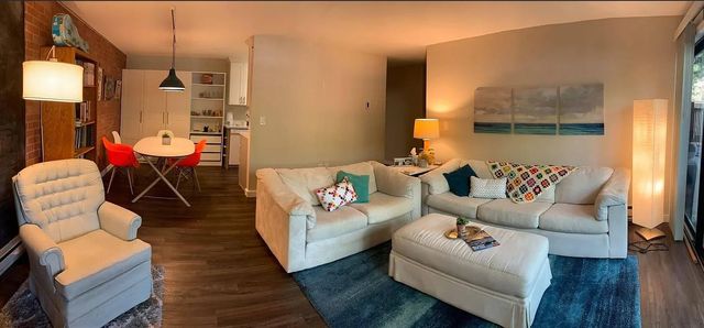 11008 NE 68th St, Kirkland, WA 98033