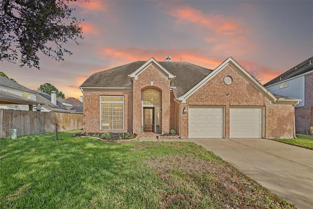 16210 Broken Timber Cir, Houston, TX 77095