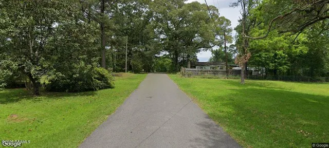 Rice Ln, Dry Prong, LA 71423