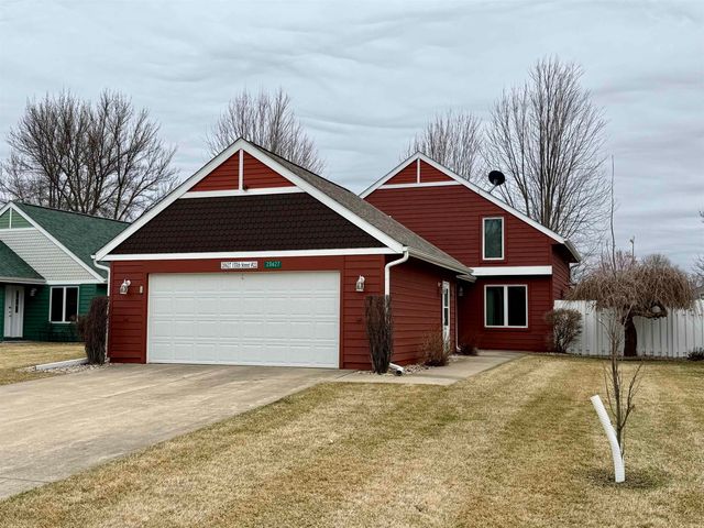 20627 155th St #22, Spirit Lake, IA 51360