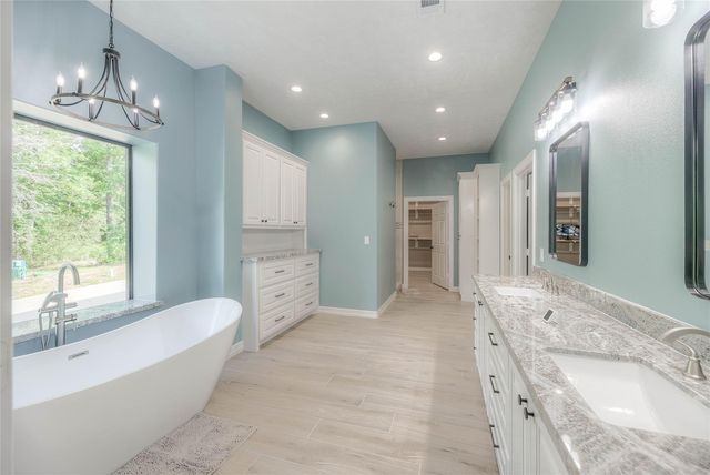 6855 W  FM 942, Livingston, TX 77351