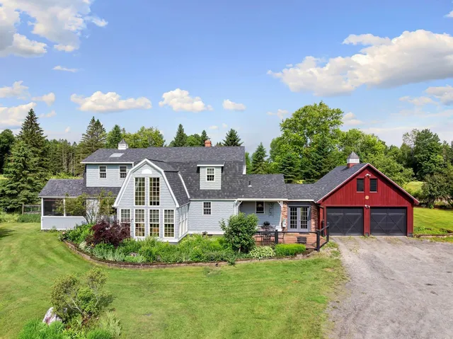 1225 Hardwick Street, East Hardwick, VT 05836