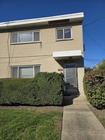 7229 N  Campbell Ave, Chicago, IL 60645
