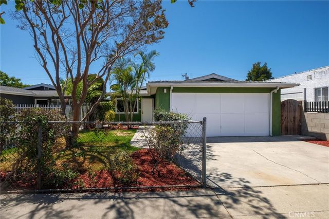1014 E  E St #O, Wilmington, CA 90744