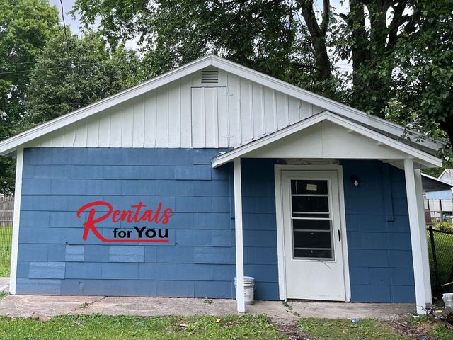 1716 Parkview Dr, Hopkinsville, KY 42240
