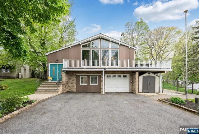 469 Warwick Tpke, Hewitt, NJ 07421