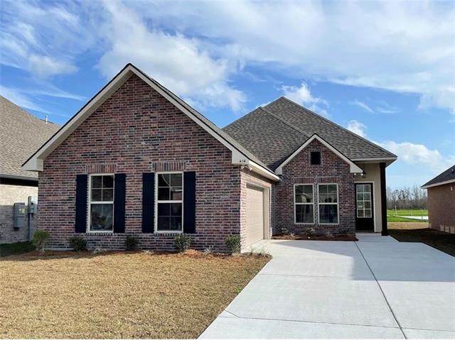 414 Rue Evangeline, Houma, LA 70364