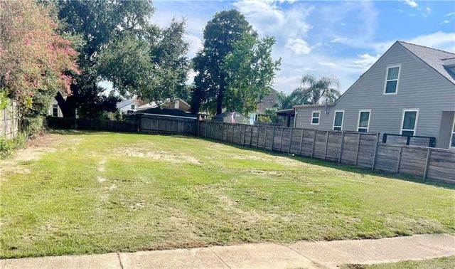 3112 49th St, Metairie, LA 70001