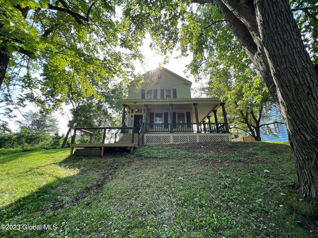 52 Simmons Avenue, Cohoes, NY 12047