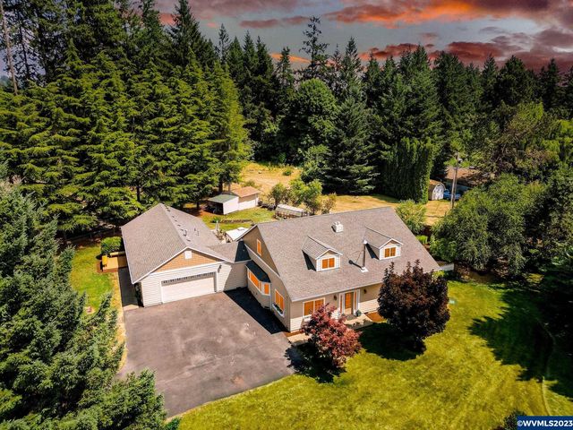 4445 NE Mineral Springs Rd, McMinnville, OR 97128