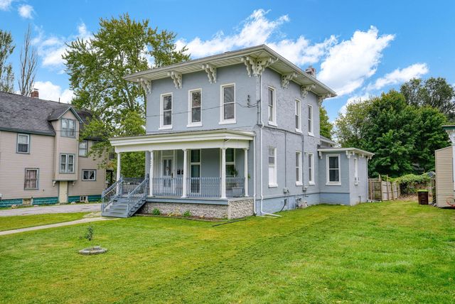 627 W  Maumee St, Adrian, MI 49221