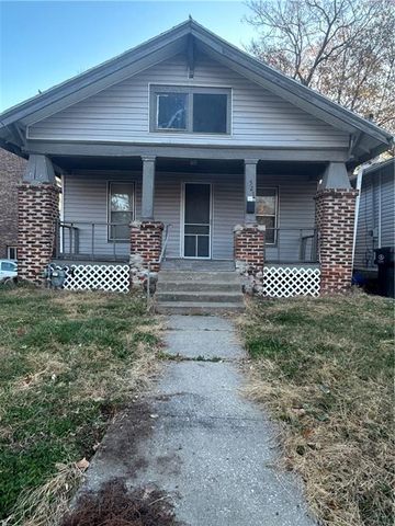 521 N  Osage St, Independence, MO 64050