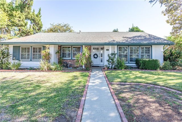 6840 Shoup Ave, West Hills, CA 91307