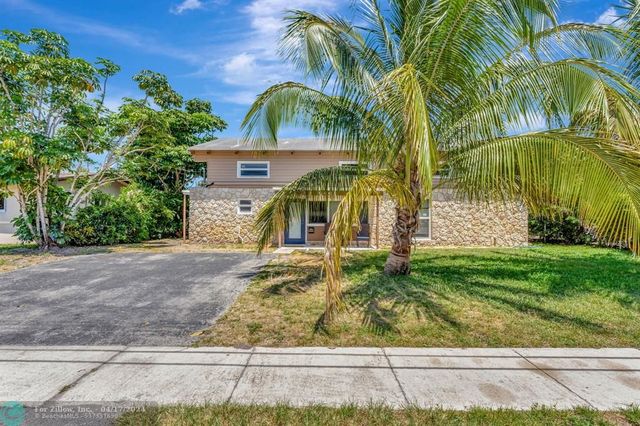 4441 NW 37th St, Lauderdale Lakes, FL 33319