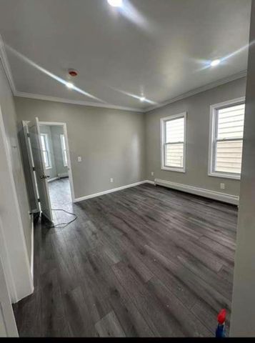 1033 E  23rd St #1, Paterson, NJ 07513