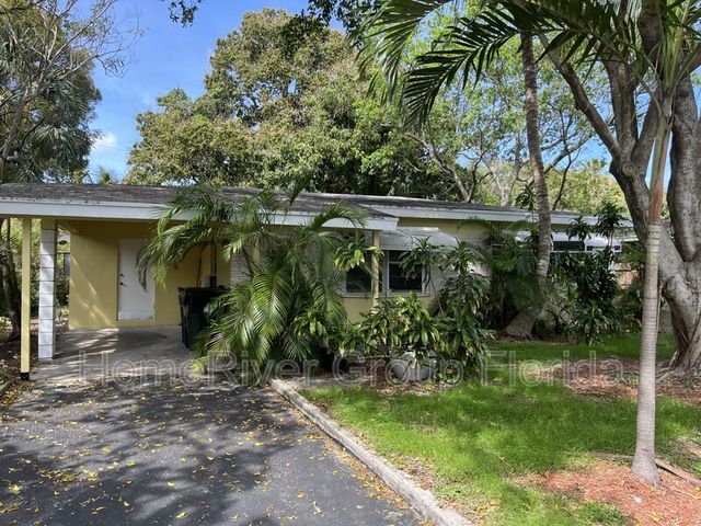 711 NW 18th St, Fort Lauderdale, FL 33311