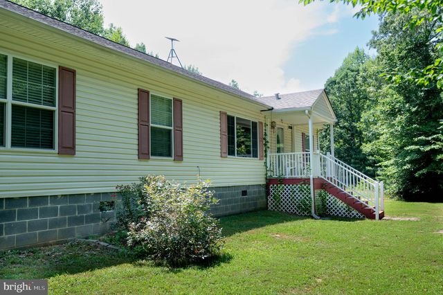 32257 Indiantown Rd, Locust Grove, VA 22508