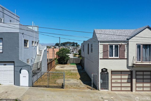 1029 Silver Ave, San Francisco, CA 94134