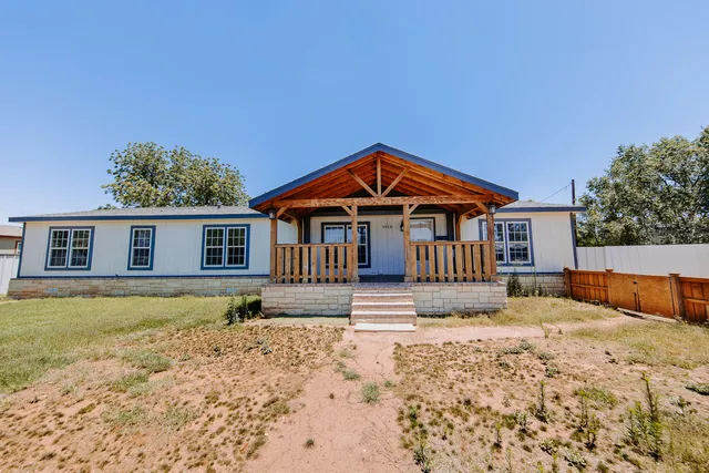 9918 N  Chester Ave, Lubbock, TX 79415