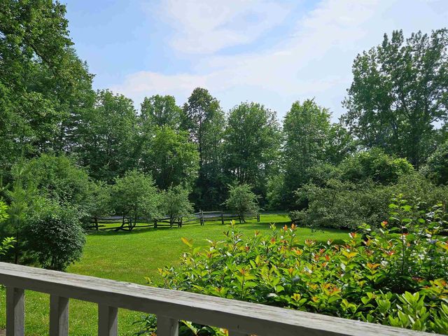 207 Lower Old Town Trail, Charlotte, VT 05445