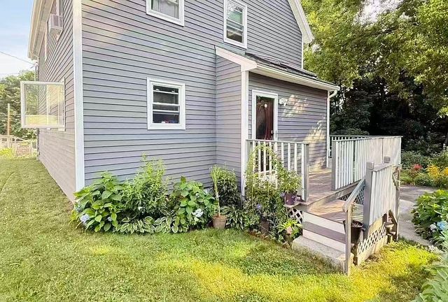 50 10th Ave, Haverhill, MA 01830