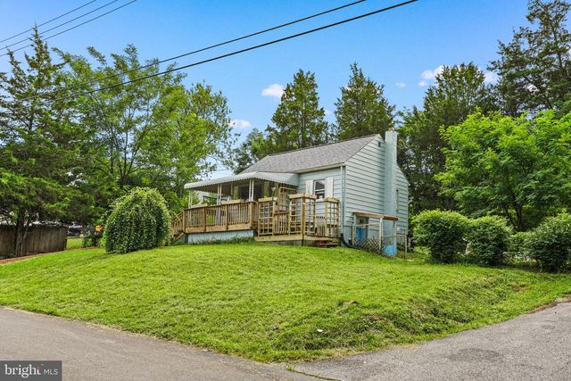 1209 Gloria Ave, Linthicum, MD 21090