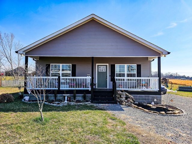 1272 Mike Muncey Rd, McMinnville, TN 37110