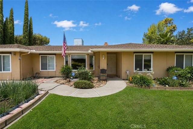 880 Kimbark Ave, San Bernardino, CA 92407