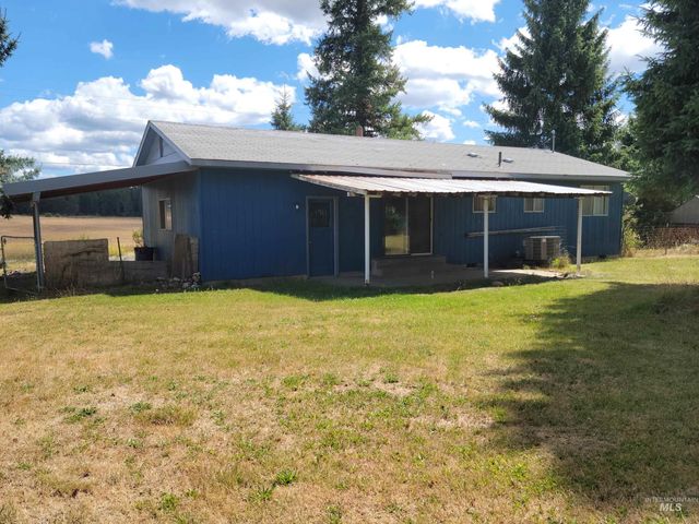 92 Cemetery Rd, Weippe, ID 83553
