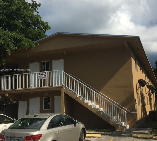 1516 SW 5th Pl #1-4, Fort Lauderdale, FL 33312