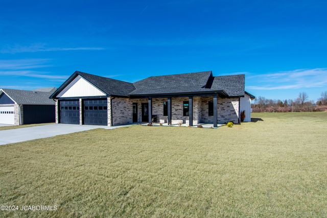 102 County Road 371, Holts Summit, MO 65043