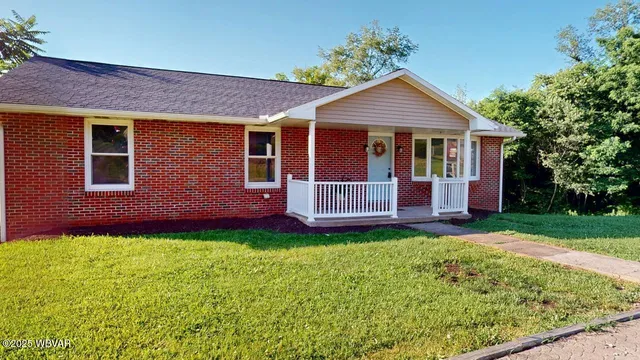 2938 Cochran Ave, South Williamsport, PA 17702