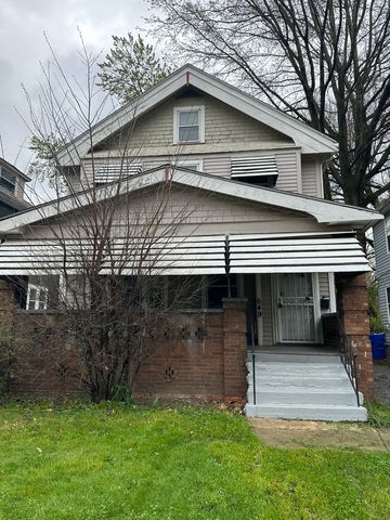 649 E  131st St, Cleveland, OH 44108