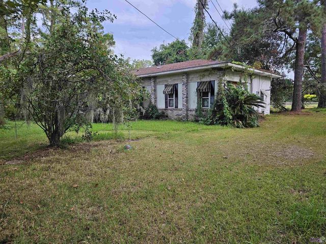 45045 Fontenot Rd   #12, Saint Amant, LA 70774