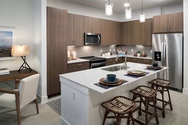 4009 Sabio Dr #374, Austin, TX 78749