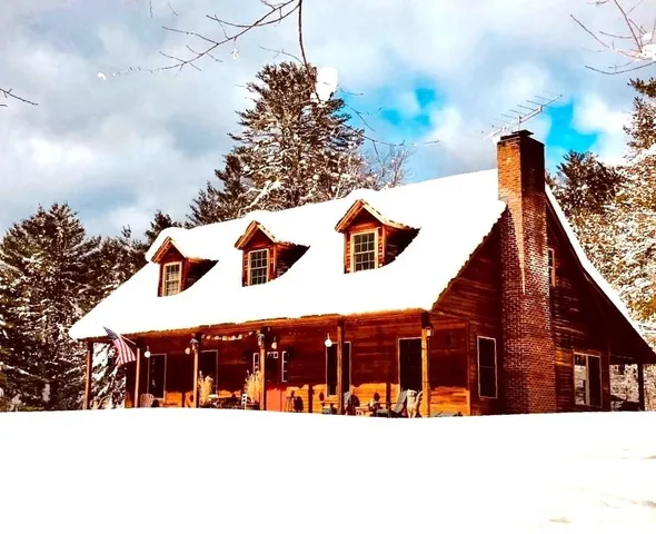64 Gleason Farm Lane, Jamaica, VT 05343