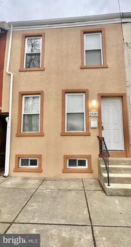 2520 W  2nd St, Chester, PA 19013