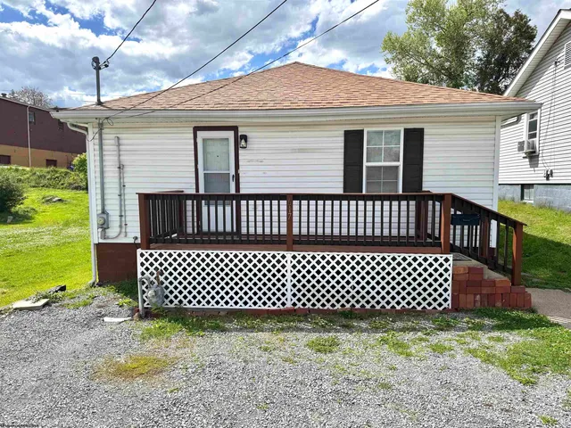 617 Virginia Ave, Fairmont, WV 26554