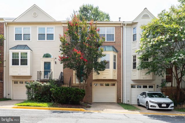 6113 George Baylor Dr, Centreville, VA 20121