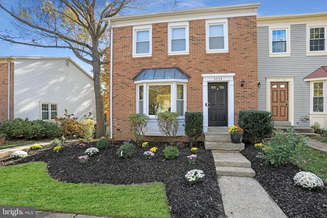 5734 Edgewater Oak Ct, Burke, VA 22015