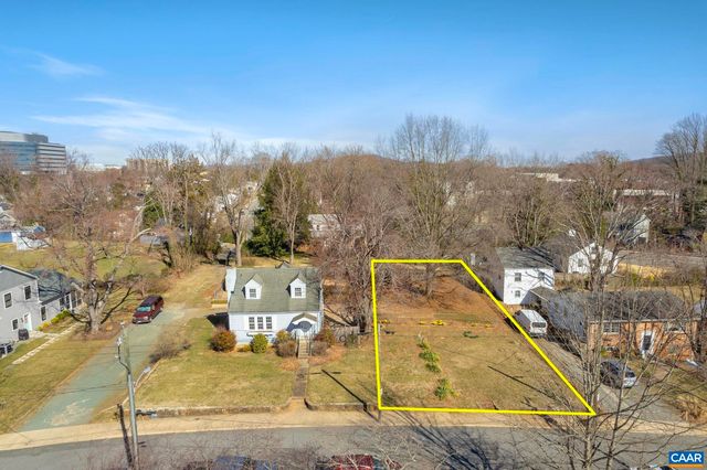 502 Hanover St, Charlottesville, VA 22903